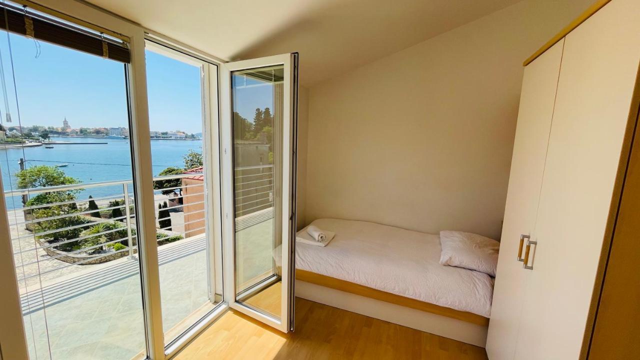 Apartament Maestral *
