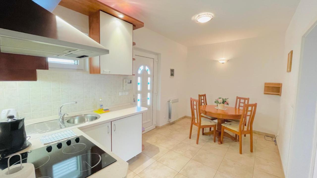 Maestral Apartament