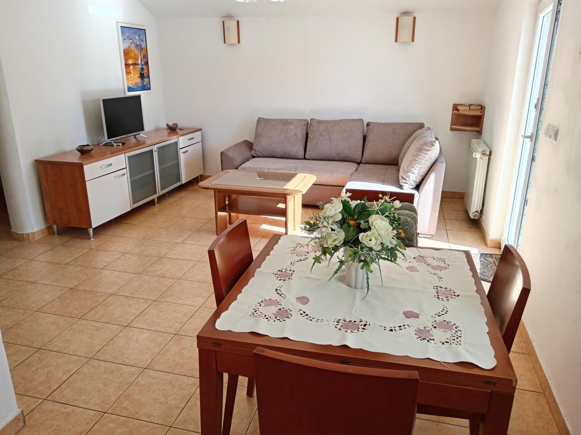 Apartament Maestral