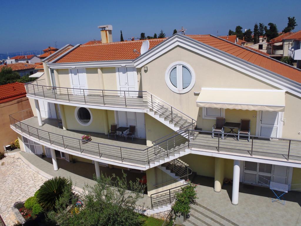 Apartament Maestral *